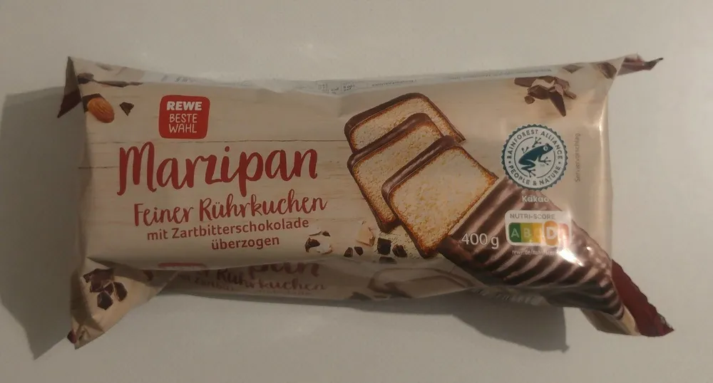 Marzipan Feiner Rührkuchen mit Zartbitterschokolade überzogen