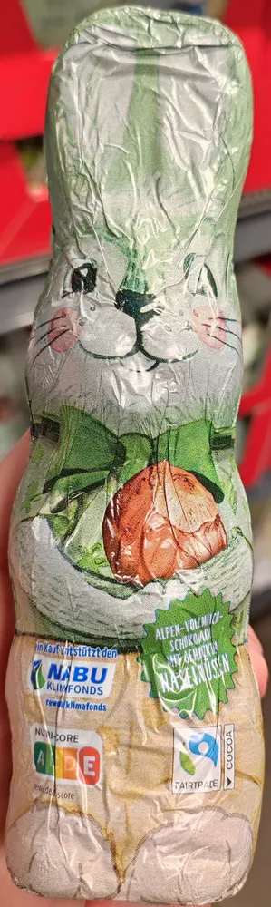 Alpen-Vollmilchschokolade mit Haselnussen