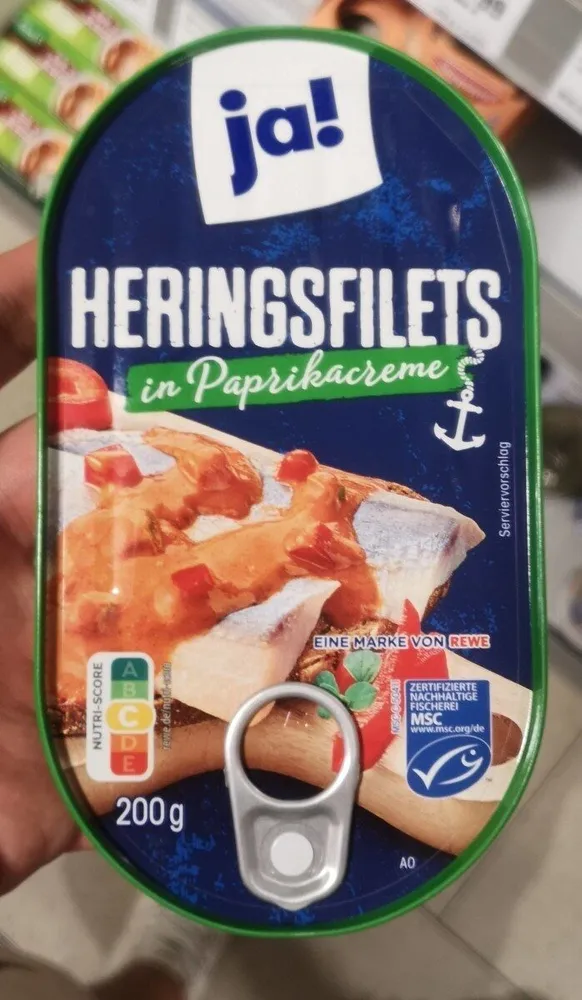 Heringsfilet mit Paprikacreme