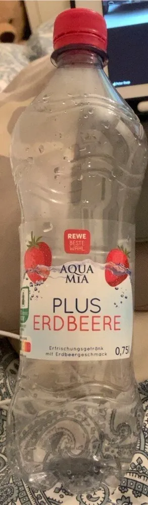 Plus Erdbeere Erfrischungsgetränk