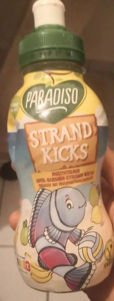 Strand kicks