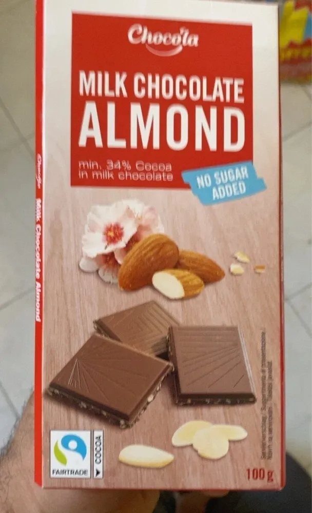MILK CHOCOLATE ALMOND