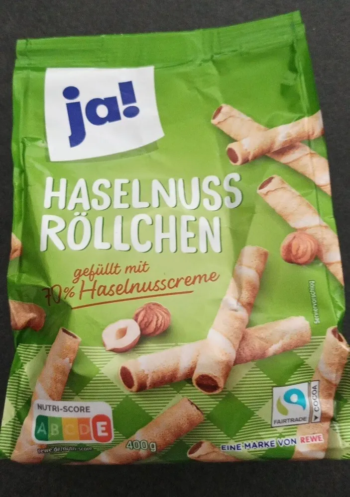 HASELNUSS RÖLLCHEN