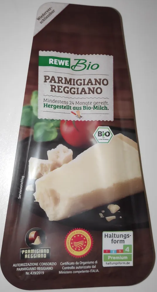 Parmigiano Reggiano Parmesan 32 %, 24 Monate gereift (Bio)