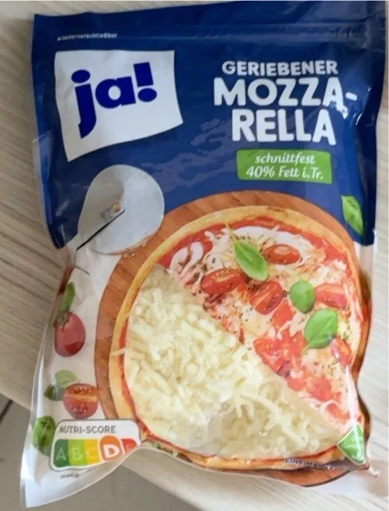Geriebener Mozzerella