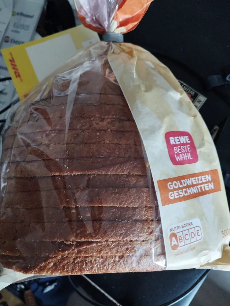 Goldweizenbrot geschnitten