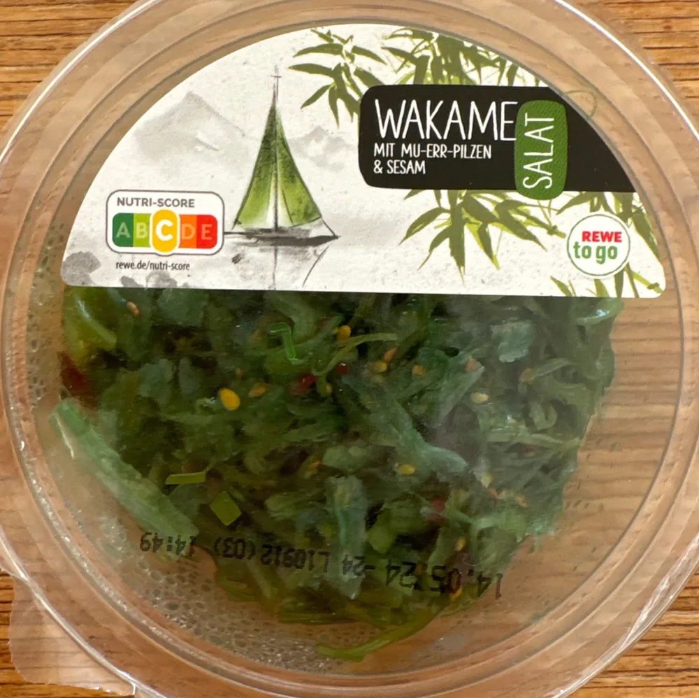 Wakame Salat mit Mu-Err-Pilzen & Sesam