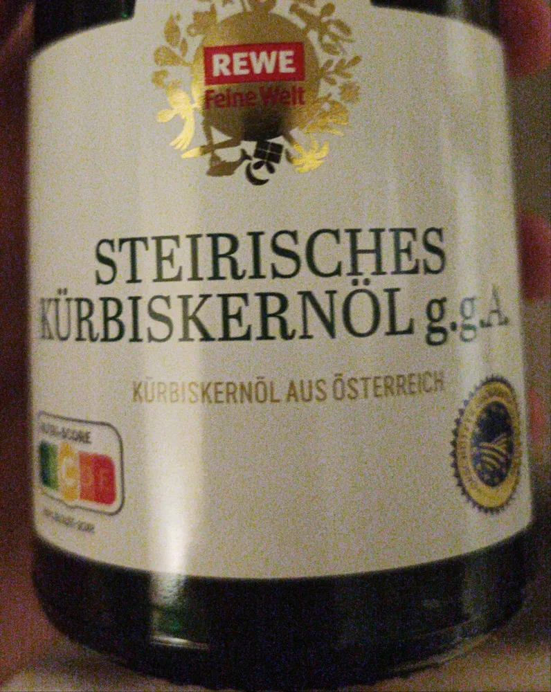 STEIRISCHES KÜRBISKERNÖL g.g.A.
