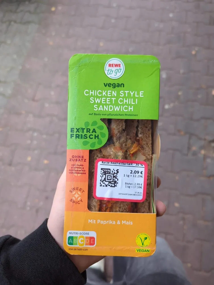 Chicken Style Sweet Chili Sandwich mit Paprika & Mais