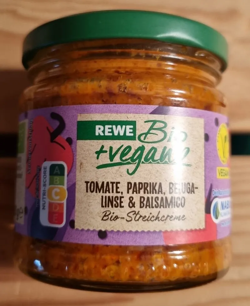 Tomate, Paprika, Beluga Linse Und Balsamico