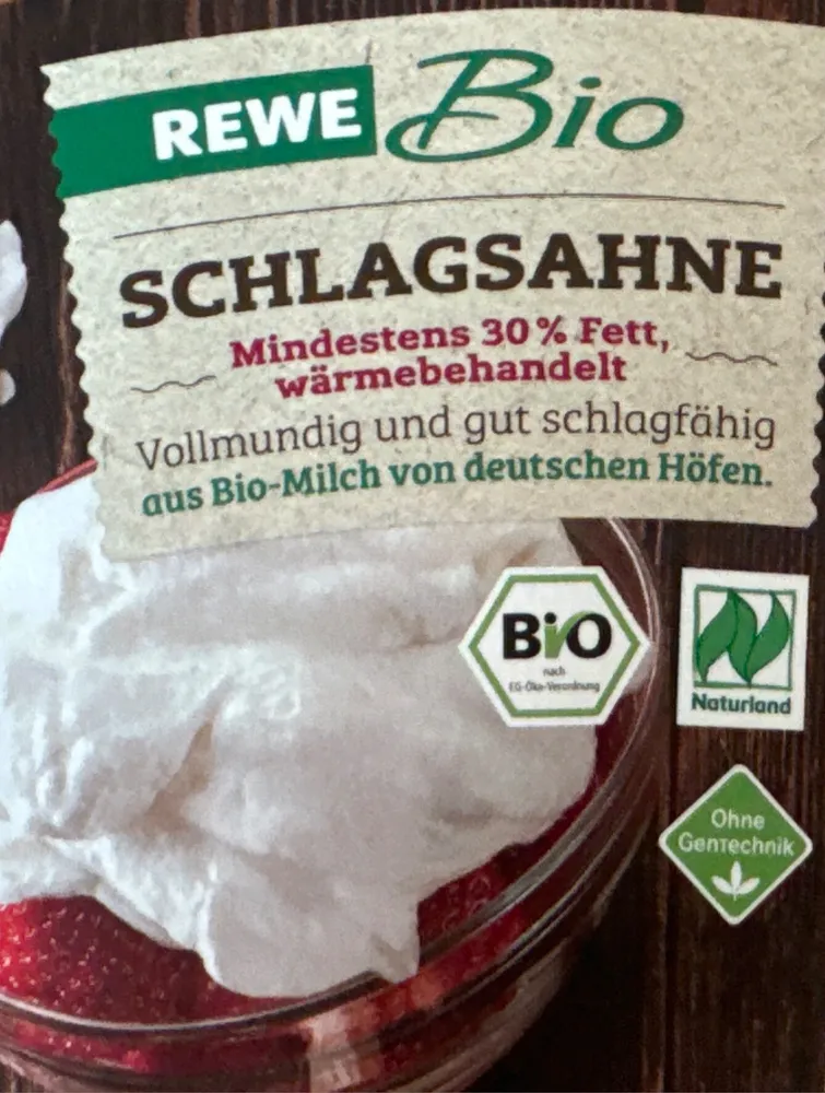 SCHLAGSAHNE