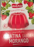 Préparation pour de la gélatine à la fraise