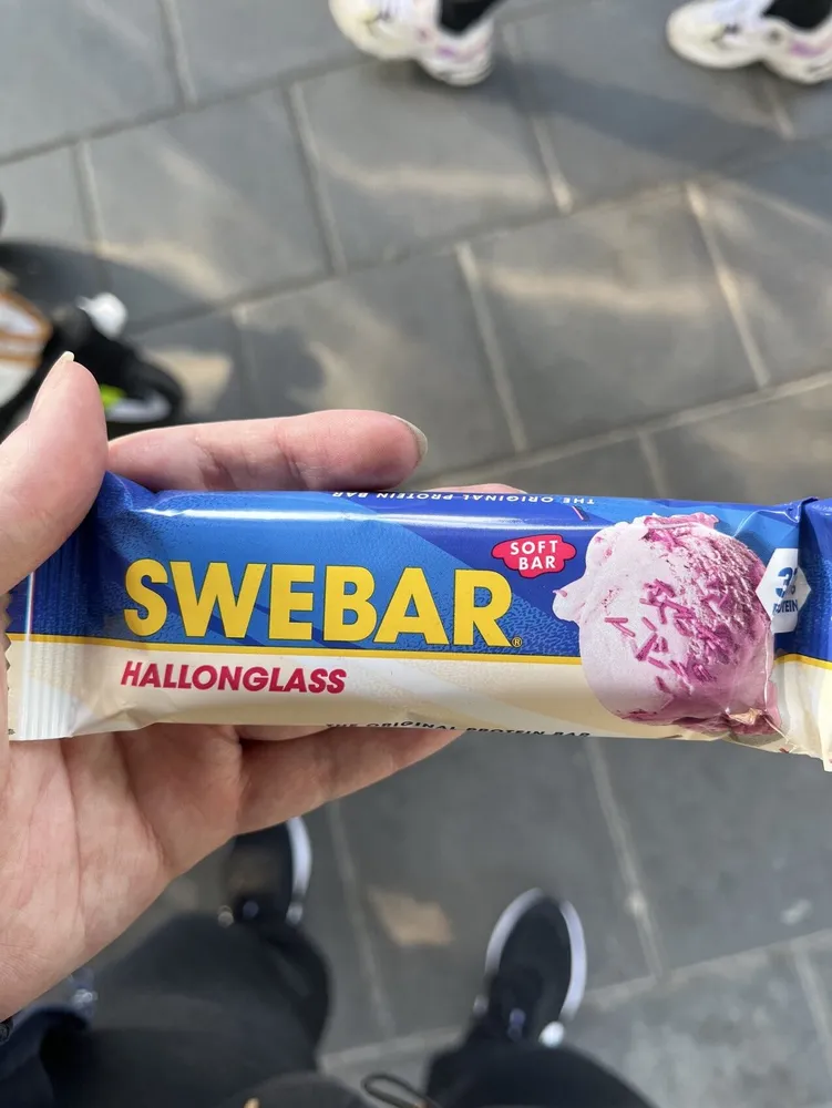 Swedbar Hallonglass