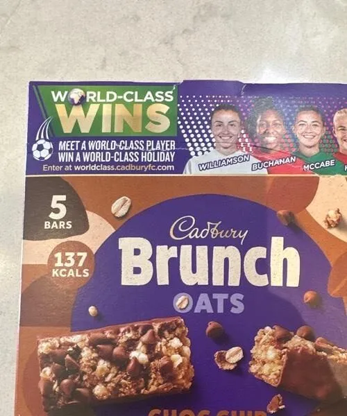 Cadbury brunch oat bar choc chip