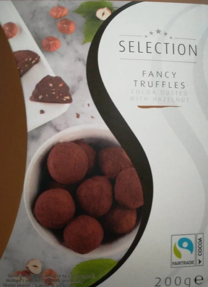 Fancy truffle cocoa dusted with hazelnut