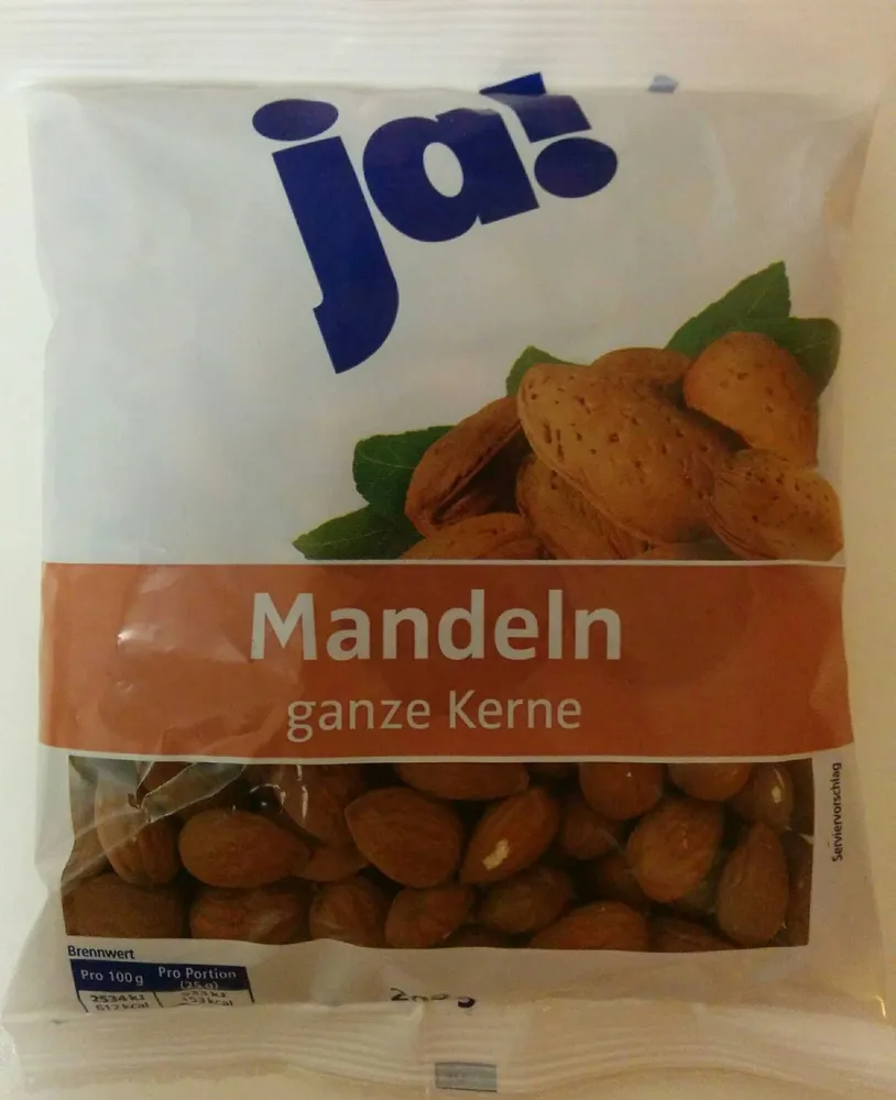 Mandeln ganze Kerne
