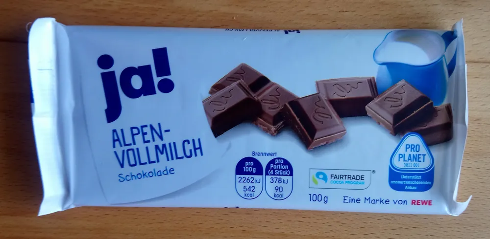Alpen-Vollmilch