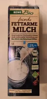 Frische fettarme Milch