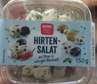 Hirten-Salat mit Oliven in würziger Marinade