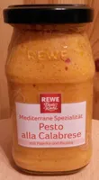 Pesto alla Calabrese mit Paprika und Ricotta