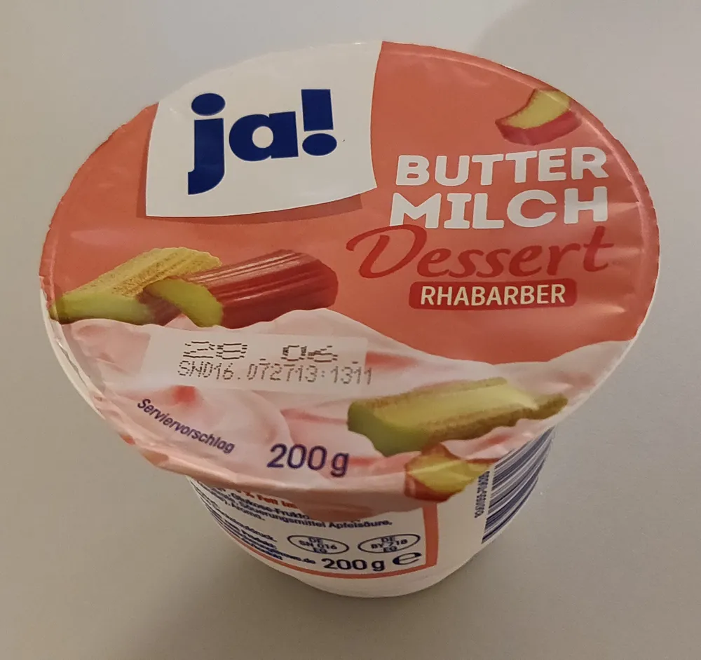 BUTTER MILCH Dessert RHABARBER