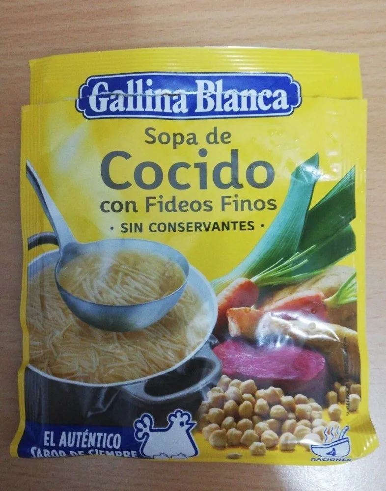 Sopa de cocido con fideos finos