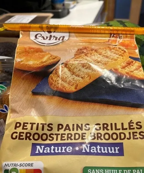 Petits pains grillés