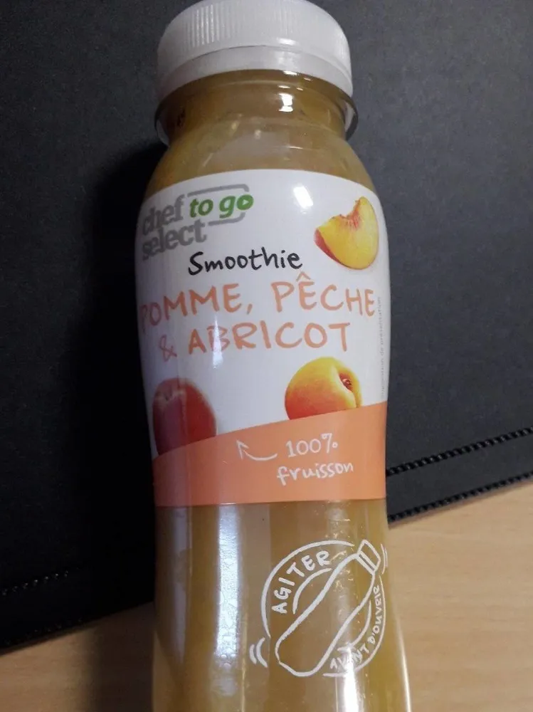 Smoothie pomme, pêche & abricot