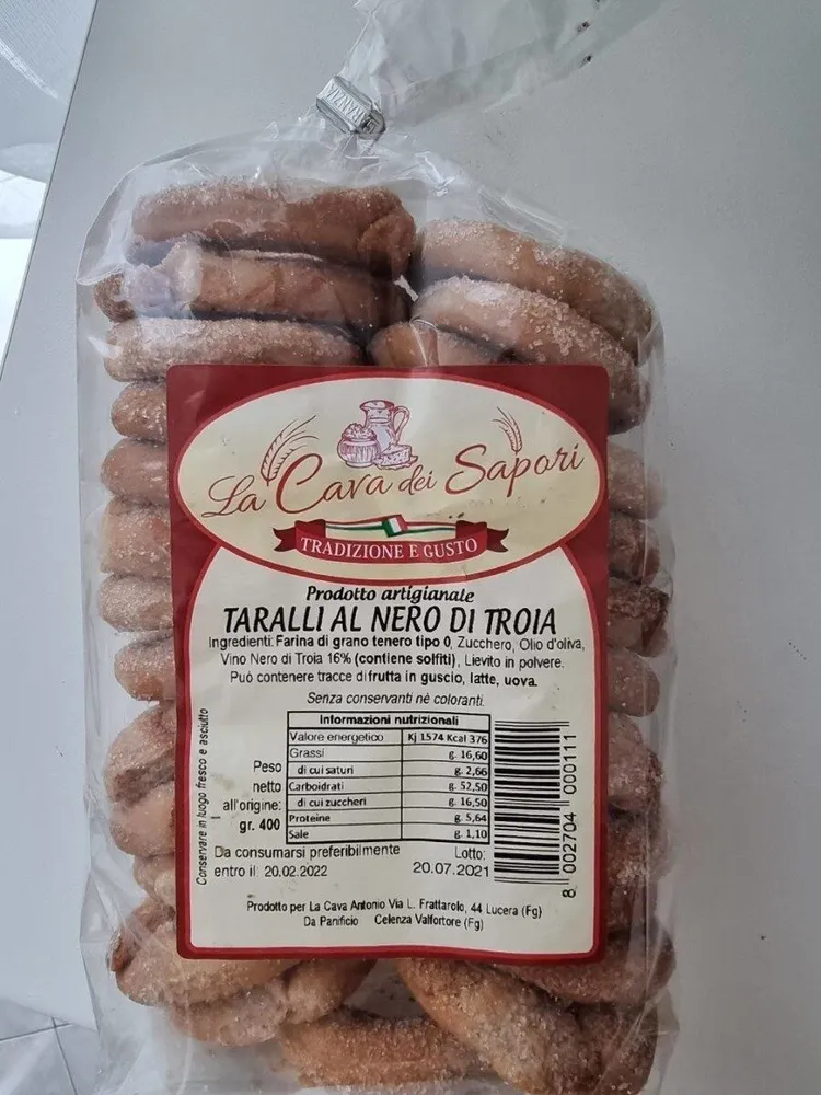 Taralli al nero di troia