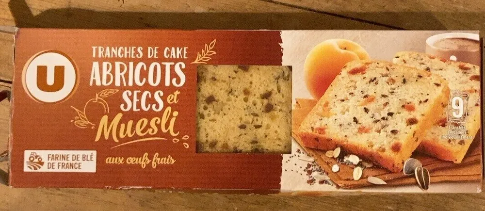 Tranches de cake abricots secs et muesli