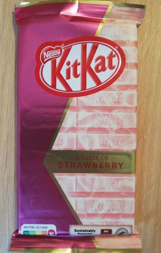 Kitkat A Taste of Strawberry