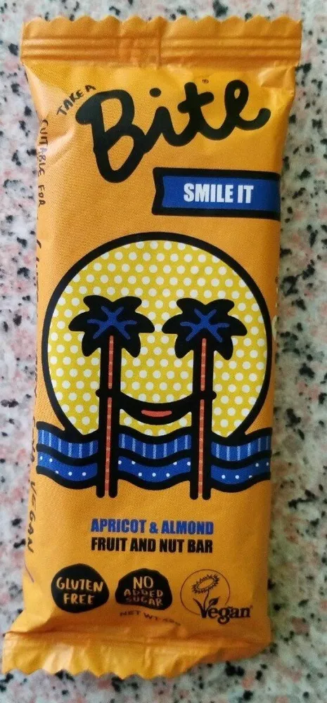 Smile it apricot & almond