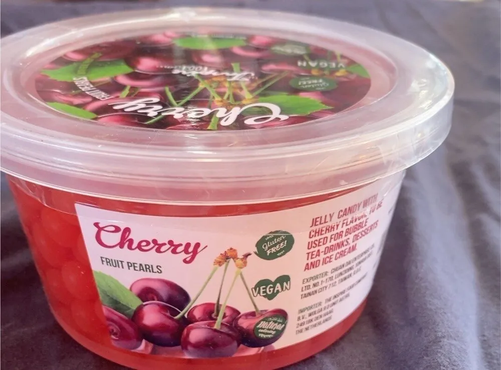 Cherry fruit pearls