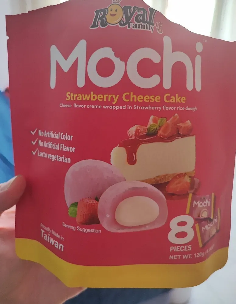 Mochi Strawberry Cheesecake