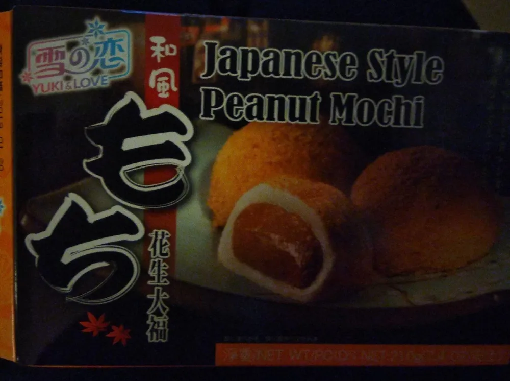 Peanut mochi