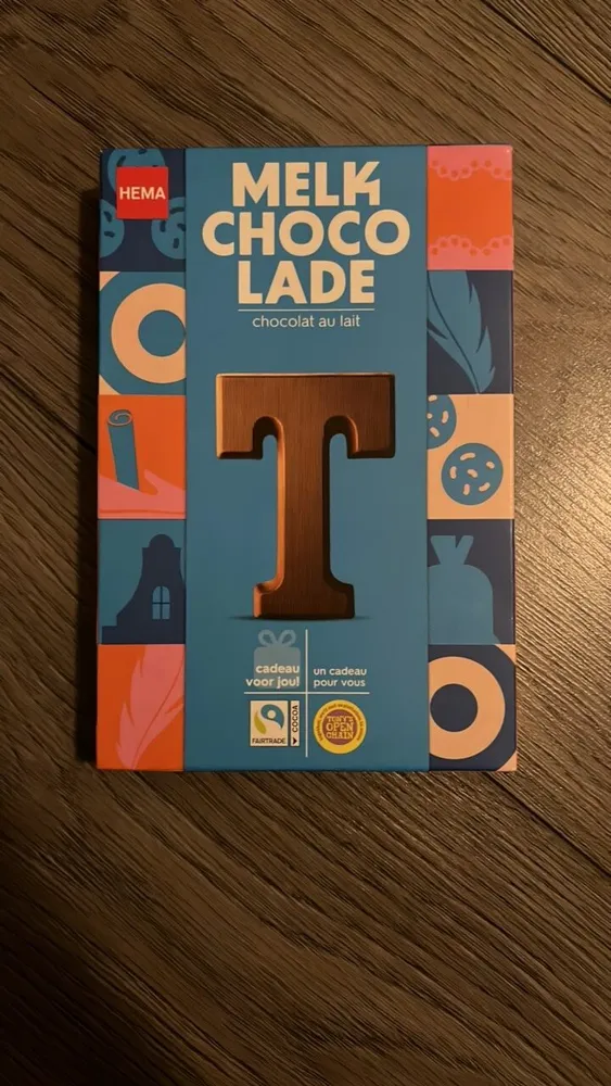 HEMA MELK CHOCO LADE chocolat au lait cadeau voor