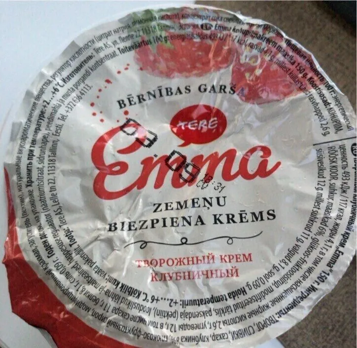 Zemeņu biezpiena krēms