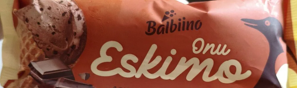 Onu eskimo šokolaadi-koorejäätis šokolaaditükkidega