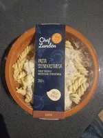 Pasta Seenekastmega