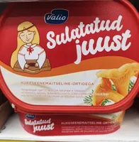 kaus.siers Valio ar zaļ.un gailenēm