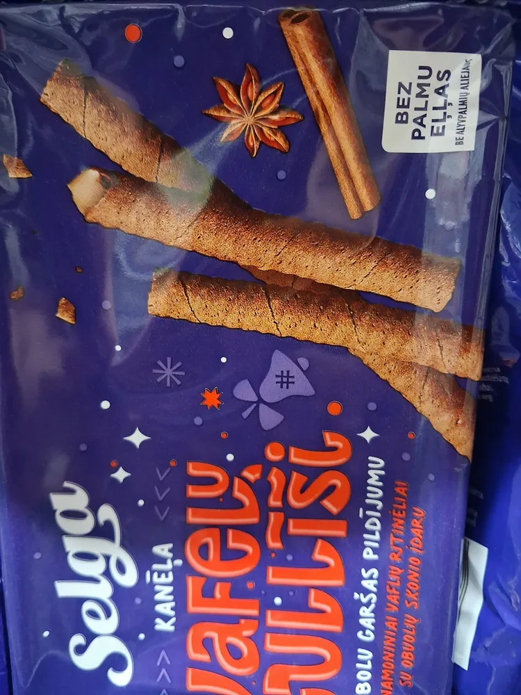 Kanēļa vafeļu rullīši