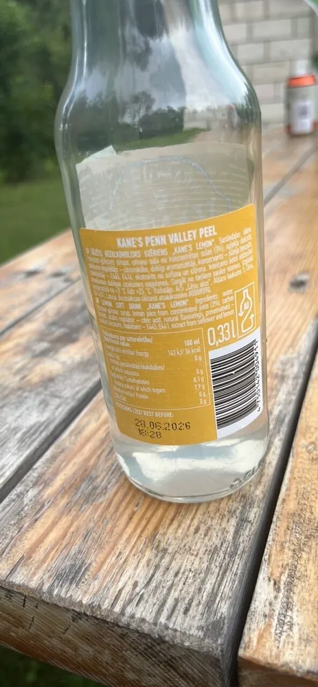 Pure lemon soda pop
