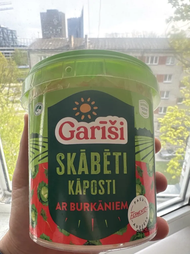Skābēti Kāposti Ar Burkāniem