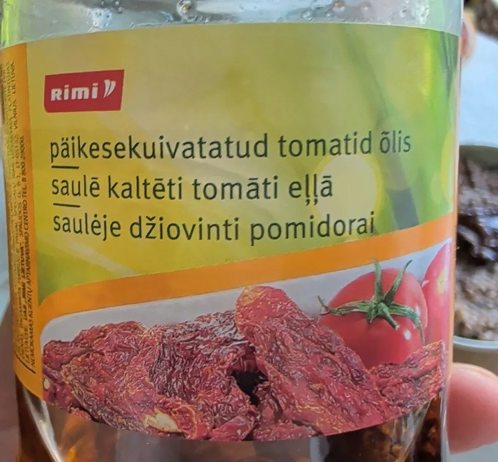 Saulē Kaltēti Tomāti Eļļā
