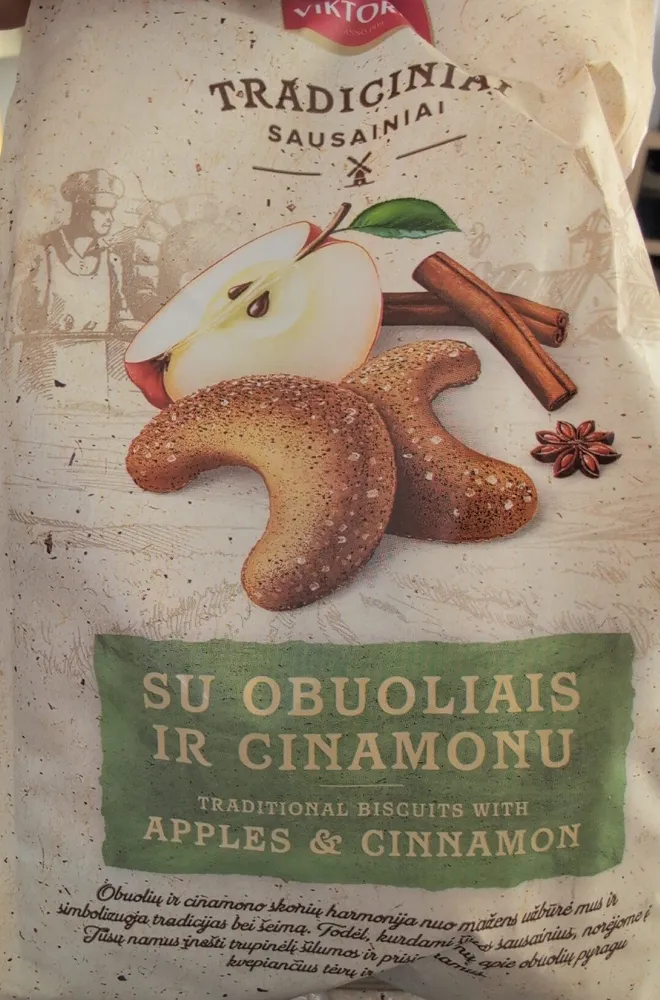 sausainiai su obuoliais ir cinamonu