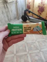 Bar with caramel bits