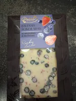 White Chocolate With Blueberries And Strawberries