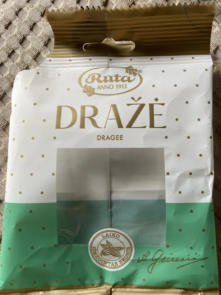 Dražė - Migdolai Su Baltuoju Šokoladu Ir Braškėmis
