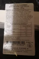 Filetti di sgombro affumicato con pelle