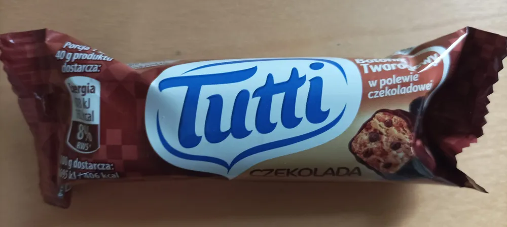 Batonik twarogowy Tutti w polewie czekoladowej